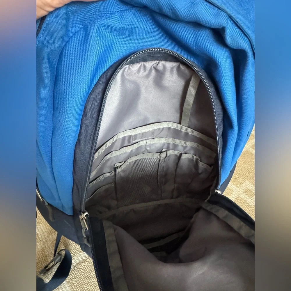 The North Face Vault Backpack Blue Laptop School Bag Travel Daypack